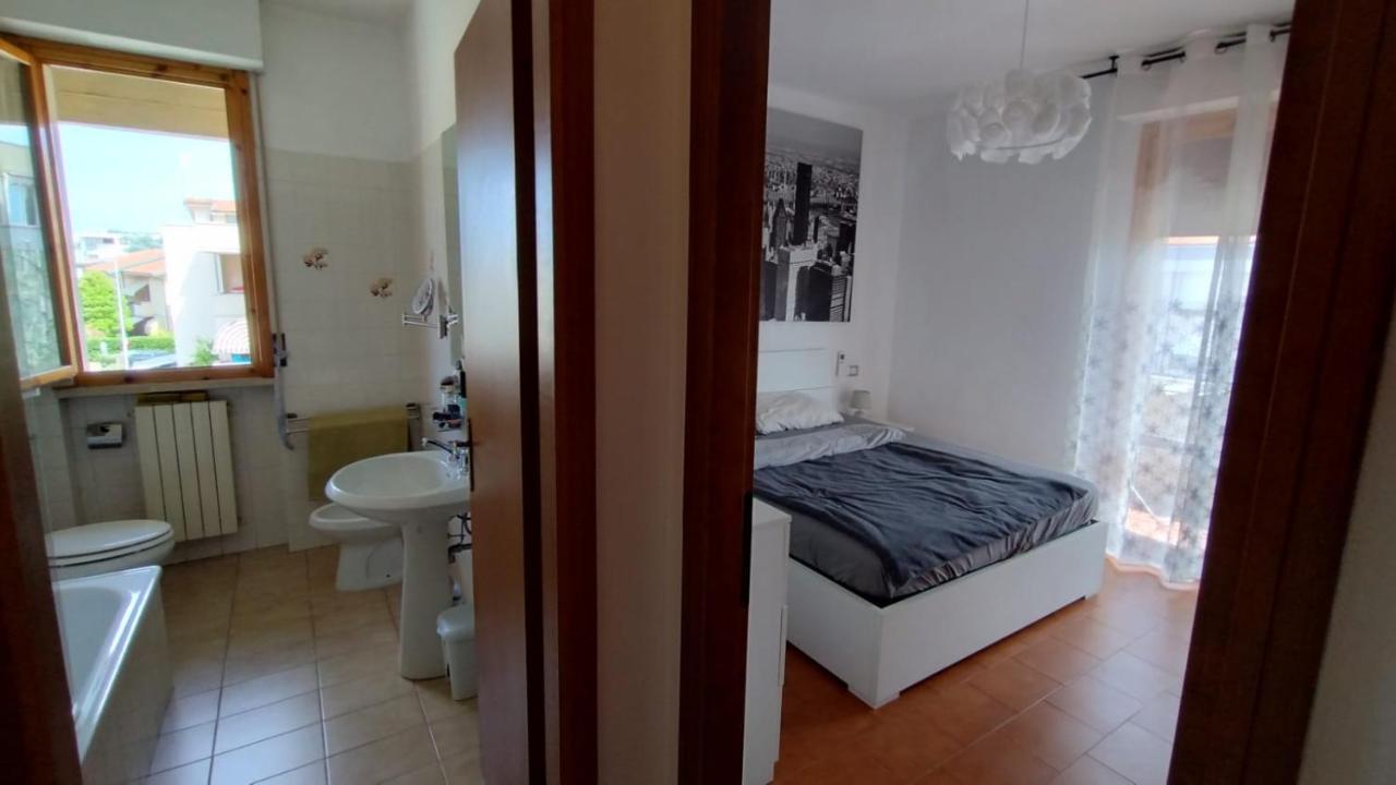 La Casa Dei Viaggiatori - Viareggio - Posto Auto Gratuito公寓 外观 照片
